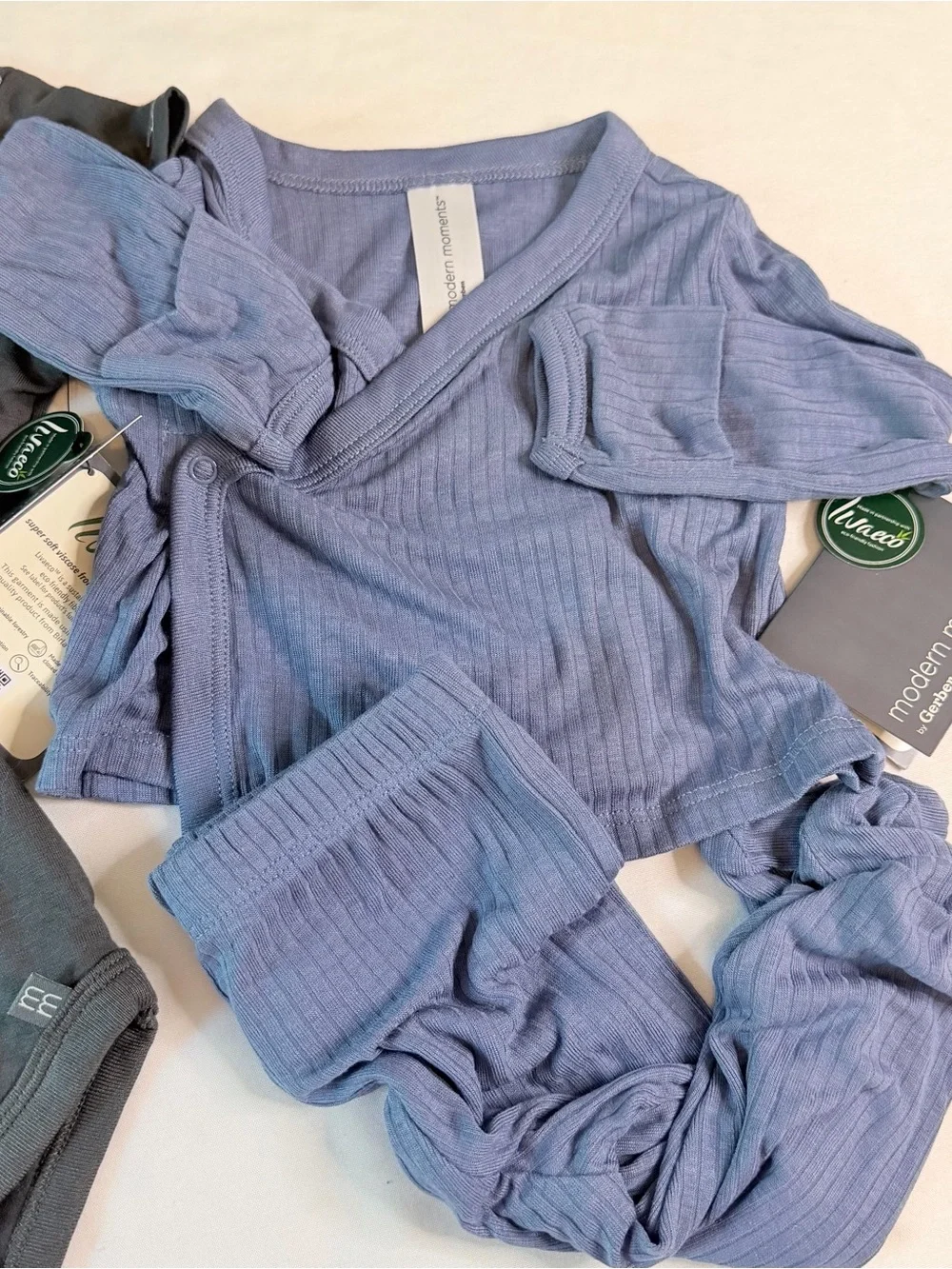 Modern Moments by Gerber Baby Outfit Bundle 0-3M Sleepers & Bodysuits Set NWT